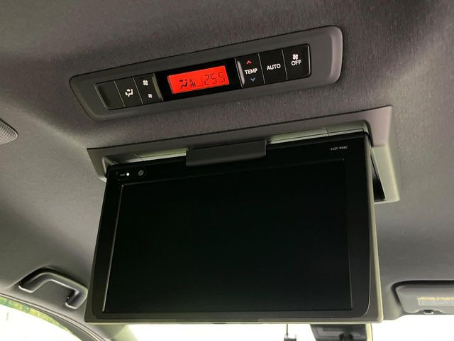 ヴォクシー2.0 ZS 煌