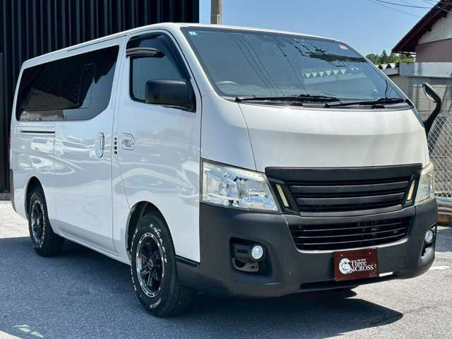 彦根インターからお車で3分とアクセス便利!近くには有名観光地の彦根城もありますので、観光と合わせてのご来店も良いですね♪活気溢れる自慢のスタッフがお客様のご来店をお待ちしております!