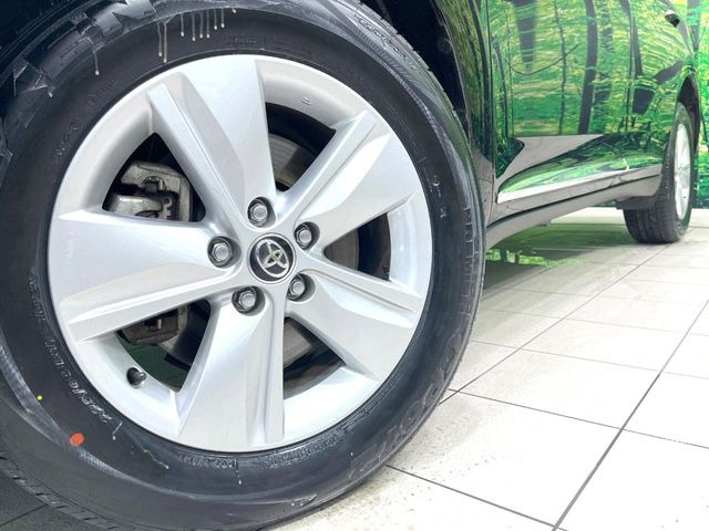 �y�����A���~�z�C�[���z�O�ςɃ}�b�`���������A���~�z�C�[���𑕒����Ă���܂��B�e��ЊO�A���~�z�C�[����A�X�^�b�h���X�^�C�����戵�����Ă���܂��B���񂲑��k����������