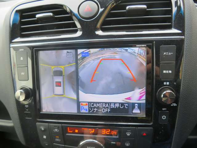 セレナ2.0 ハイウェイスター Vセレクション+Safety II 4WD