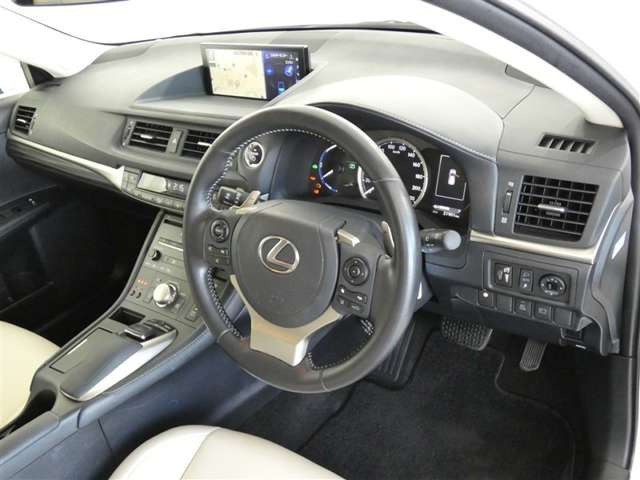CT200h バージョン C