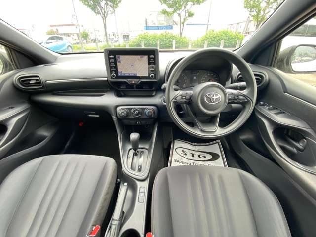ヤリス1.5 X 4WD