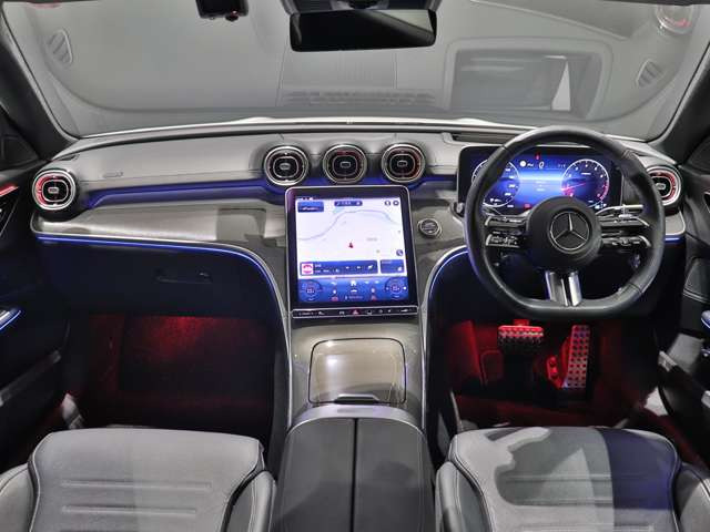 CクラスC200 4マチック アバンギャルド AMGラインパッケージ (ISG) 4WD