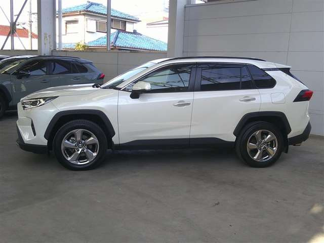RAV42.5 ハイブリッド G E-Four 4WD