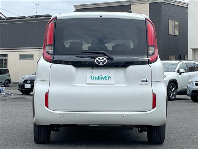 シエンタハイブリッド 1.5 G E-Four 4WD