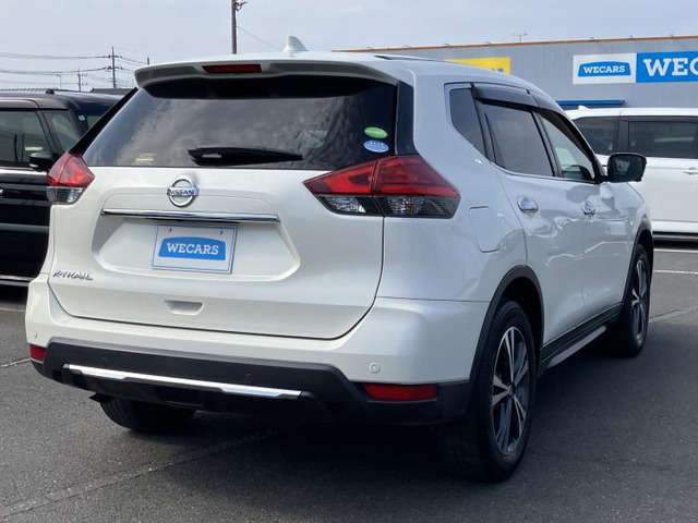 エクストレイル2.0 20Xi 4WD