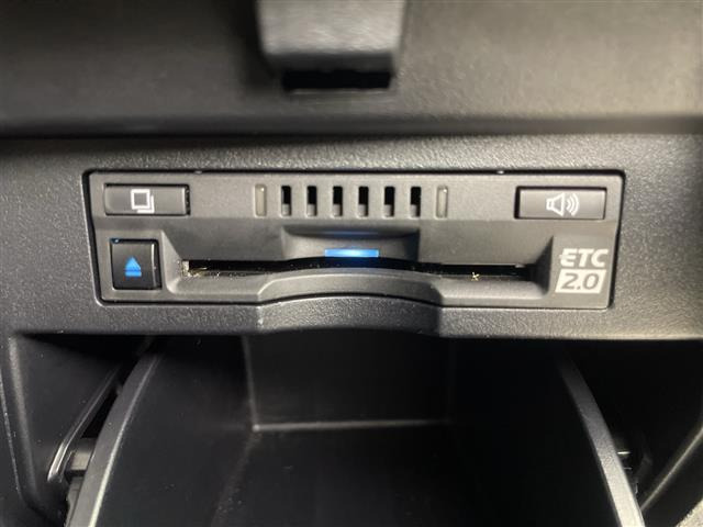 アルファードハイブリッド 2.5 S タイプゴールド E-Four 4WD