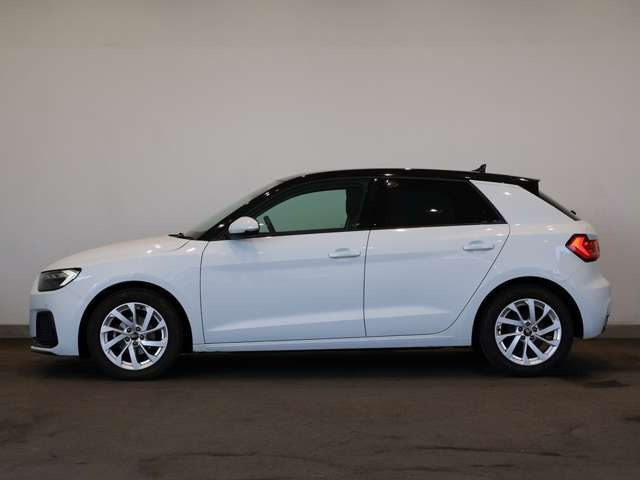 A1スポーツバック25 TFSI アドバンスド