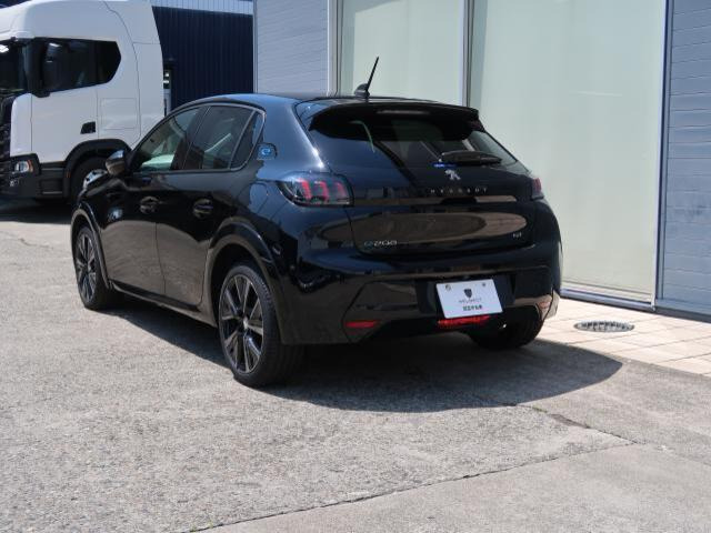 e-208GT