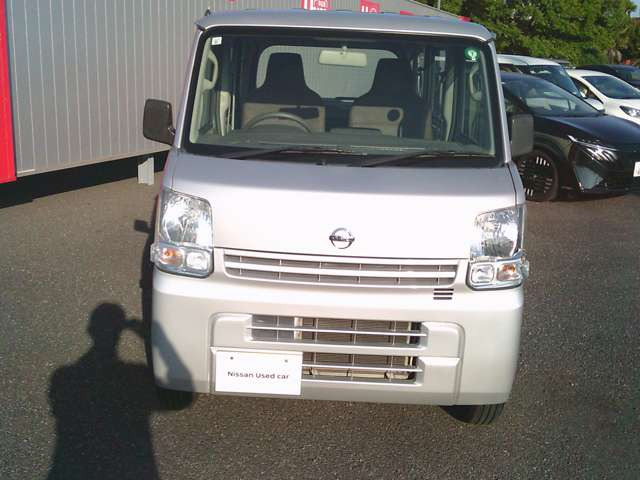 NV100クリッパーDX 5AGS車
