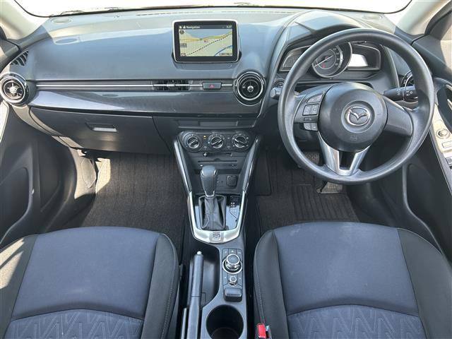 デミオ1.3 13S
