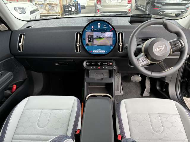 ミニカントリーマンS ALL4 DCT 4WD