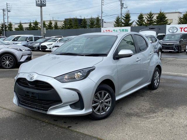 ヤリス1.5 X 4WD