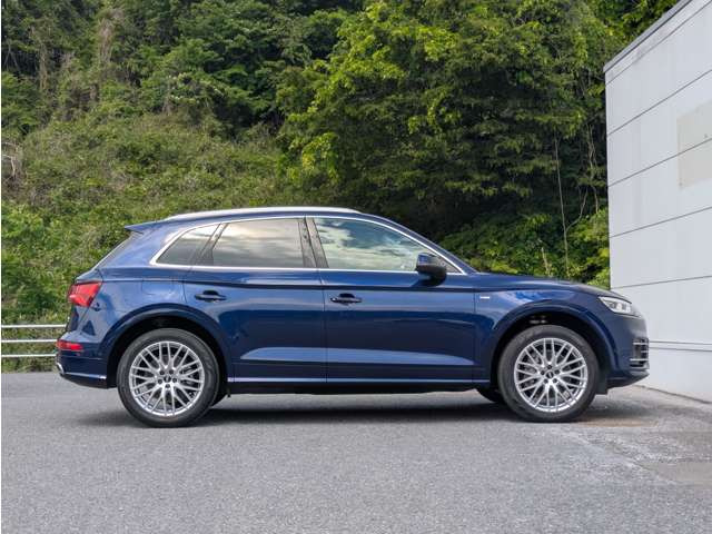 Q52.0 TFSI クワトロ 1st エディション 4WD