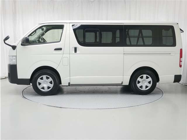 レジアスエース2.8 DX ロング ディーゼル 4WD