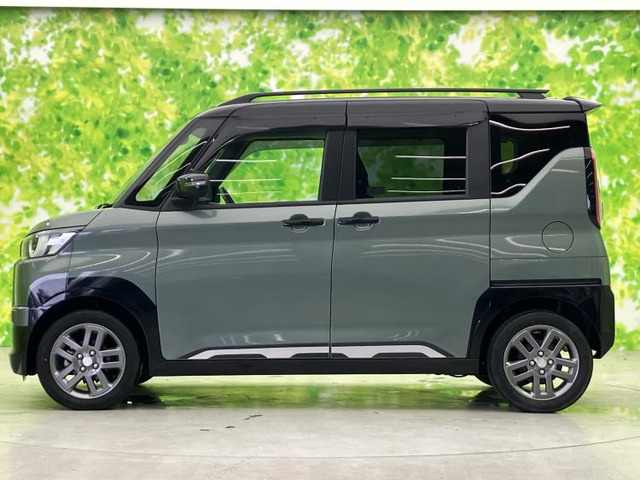 デリカミニT プレミアム 4WD