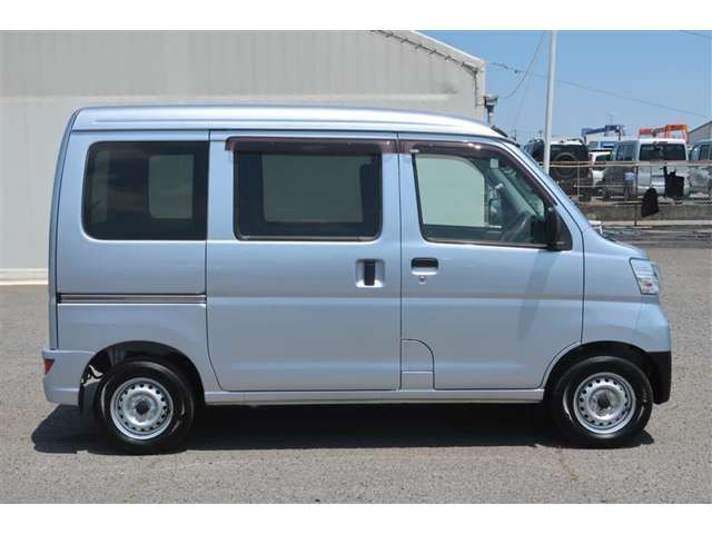 ハイゼットカーゴデラックス SAIII ハイルーフ