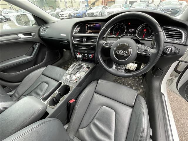A5スポーツバック2.0 TFSI クワトロ 4WD