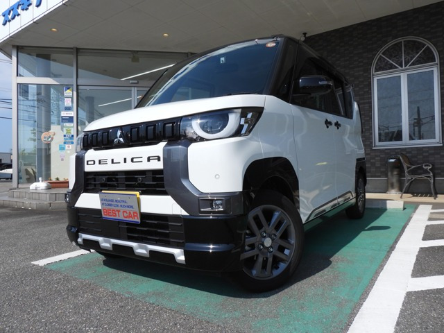 デリカミニT プレミアム 4WD