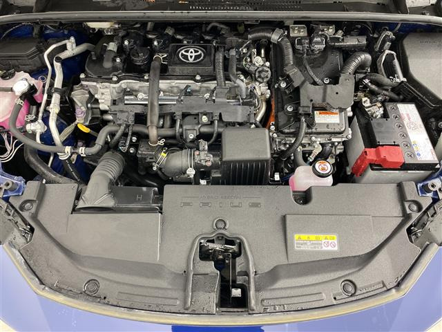 プリウス1.8 U E-Four 4WD