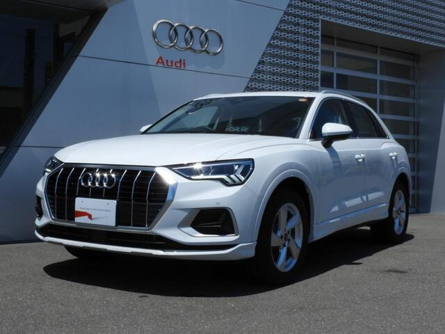 Q335 TFSI アドバンスド