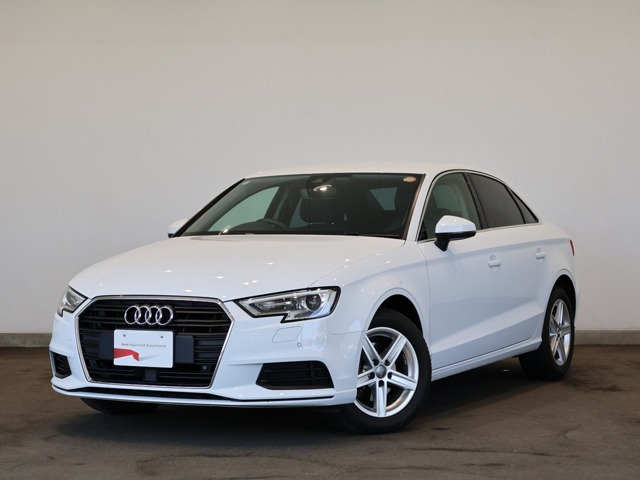 A3セダン30 TFSI