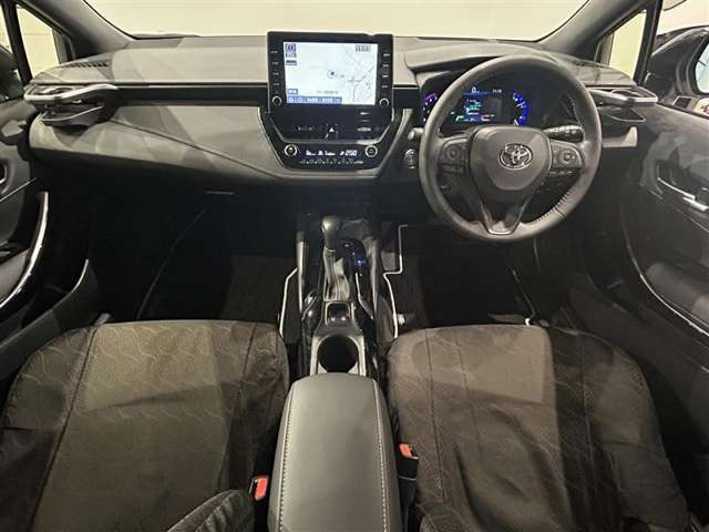 カローラツーリング1.8 ハイブリッド W×B E-Four 4WD
