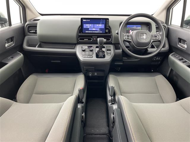 フリード1.5 e:HEV クロスター 4WD