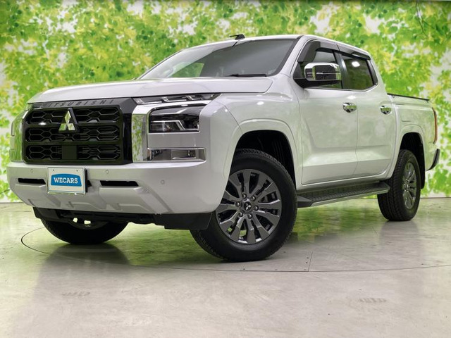 トライトン2.4 GLS ディーゼル 4WD