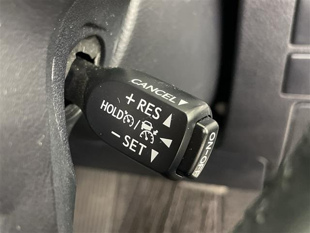 アルファードハイブリッド 2.5 S タイプゴールド E-Four 4WD