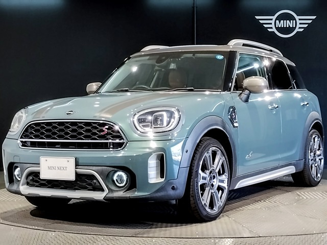 ミニクロスオーバークーパー SD オール4 4WD