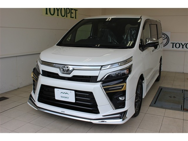 ヴォクシー2.0 ZS 煌III 4WD