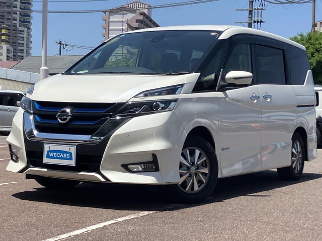 セレナ1.2 e-POWER ハイウェイスターV