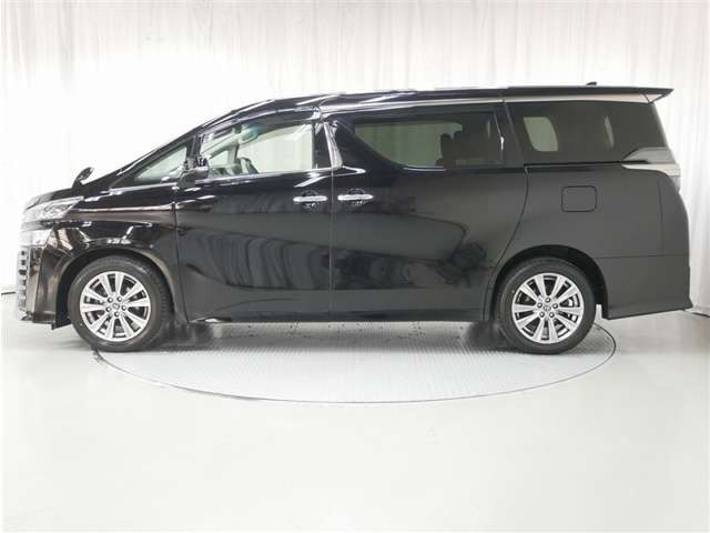 ヴェルファイア2.5 Z Aエディション 4WD