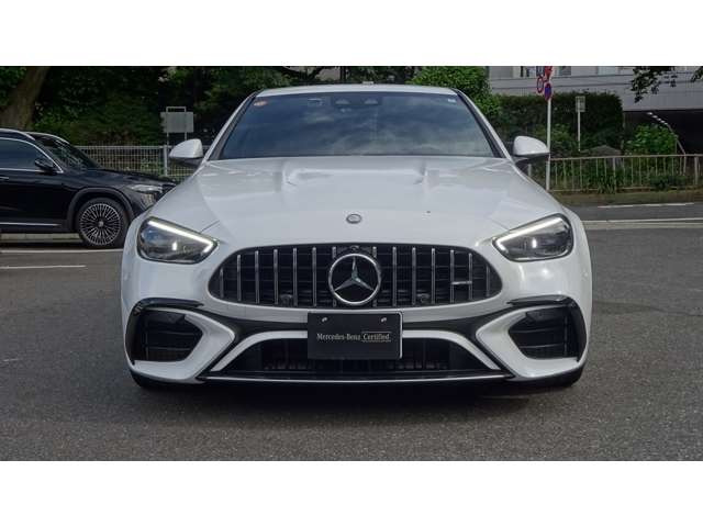 CクラスAMG C63 S E パフォーマンス 4WD