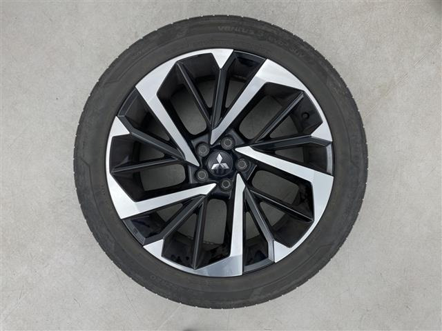アウトランダーPHEV 2.4 P 4WD