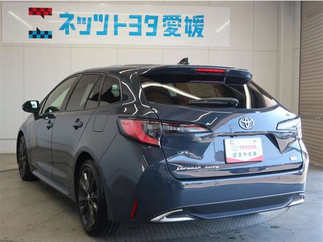 カローラツーリング1.8 ハイブリッド W×B