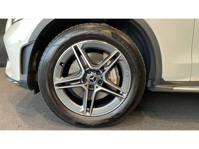 GLC220d 4マチック AMGライン 4WD