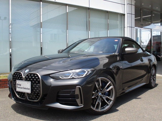 4シリーズカブリオレM440i Xドライブ 4WD