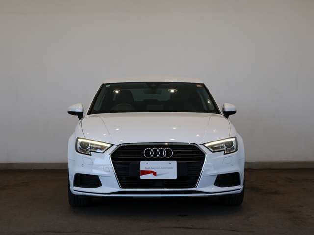 A3セダン30 TFSI