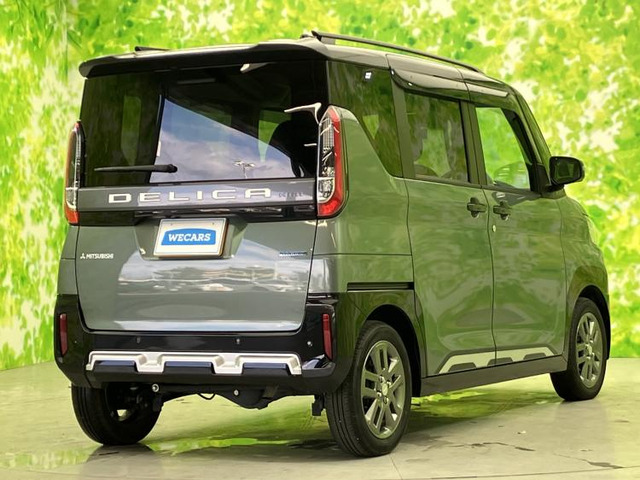 デリカミニT プレミアム 4WD