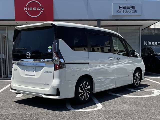 セレナ1.2 e-POWER ハイウェイスターV