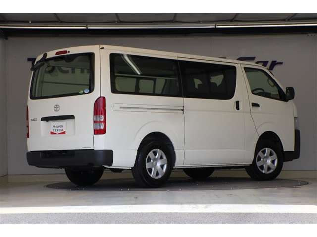 ハイエースバン2.8 DX ロング ディーゼル 4WD