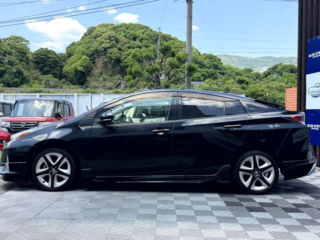 プリウス1.8 S ツーリングセレクション