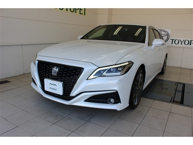 クラウンハイブリッド 2.5 G エグゼクティブ Four 4WD