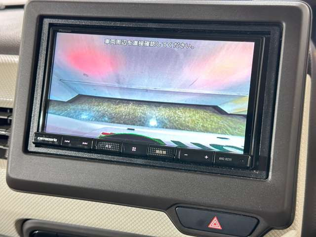 �_����C���ł��z���̍ۂ͂�����肭�났�Ȃ��炨�҂�����������悤�ɁA�傫�ȃ\�t�@�Ȃ����p�ӂ��Ă���܂���e���r�����Ȃ���̂�т肨�҂���������(^&omega;^)