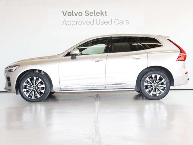 XC60アルティメット B5 AWD 4WD