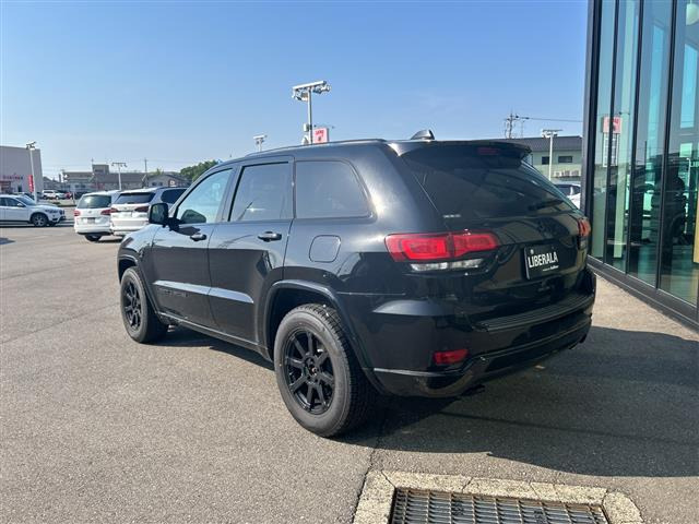 グランドチェロキーアルティテュード 4WD