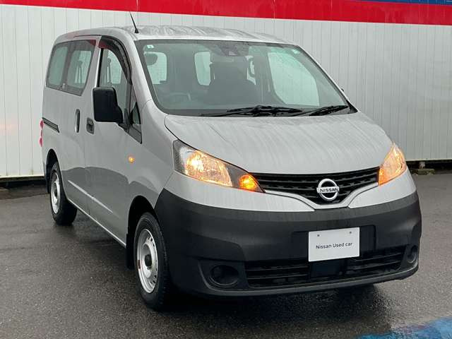NV200バネットバン1.6 DX