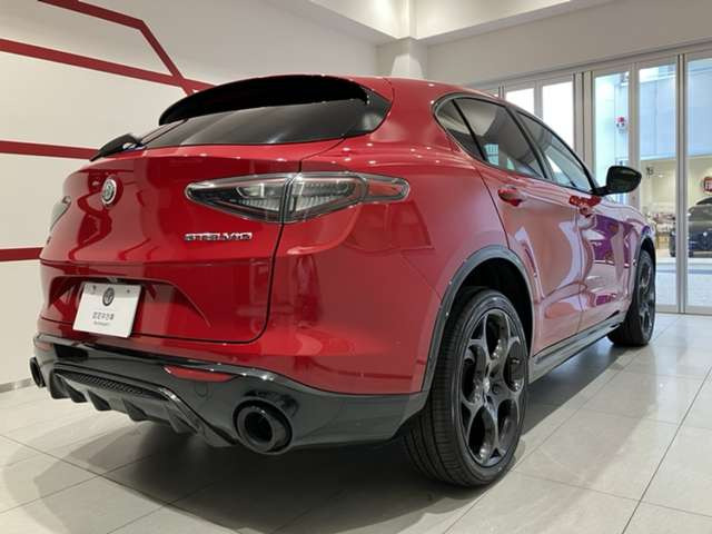 ステルヴィオ2.2 ターボ ディーゼル Q4 ヴェローチェ 4WD